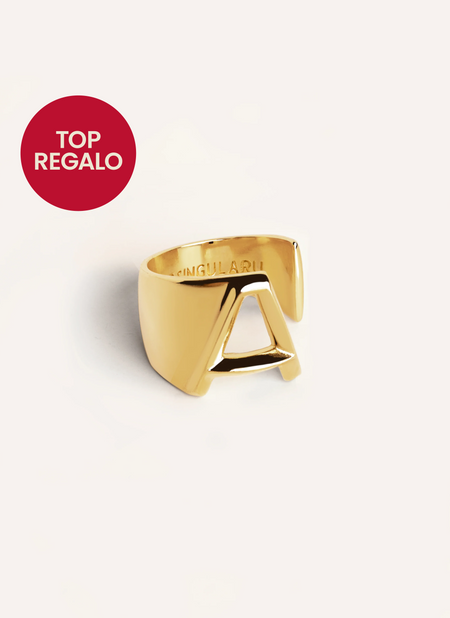 Letter Signet Personalized Gold Ring