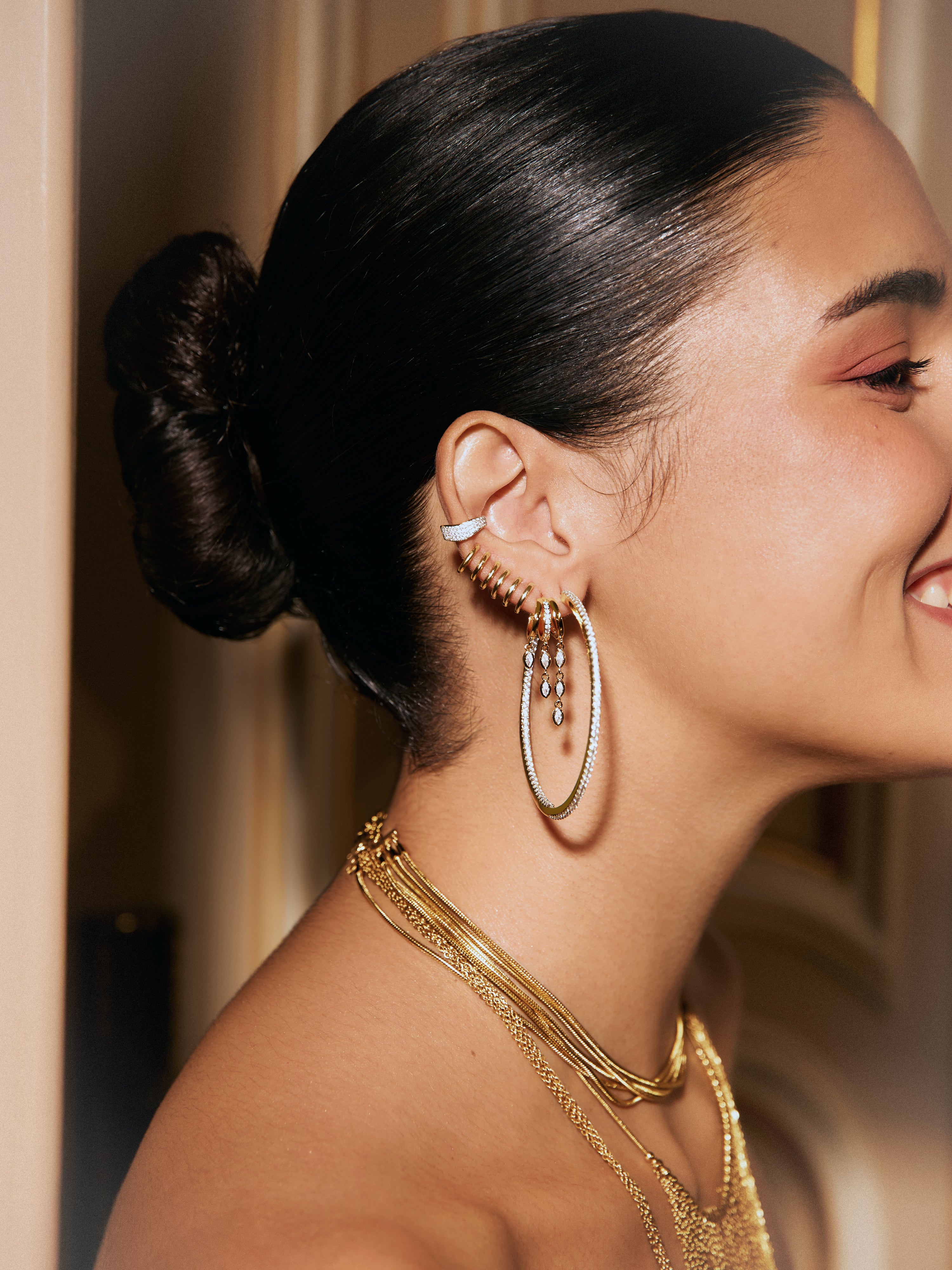 Pendiente Suelto Ear Cuff Scarlett Baño Oro