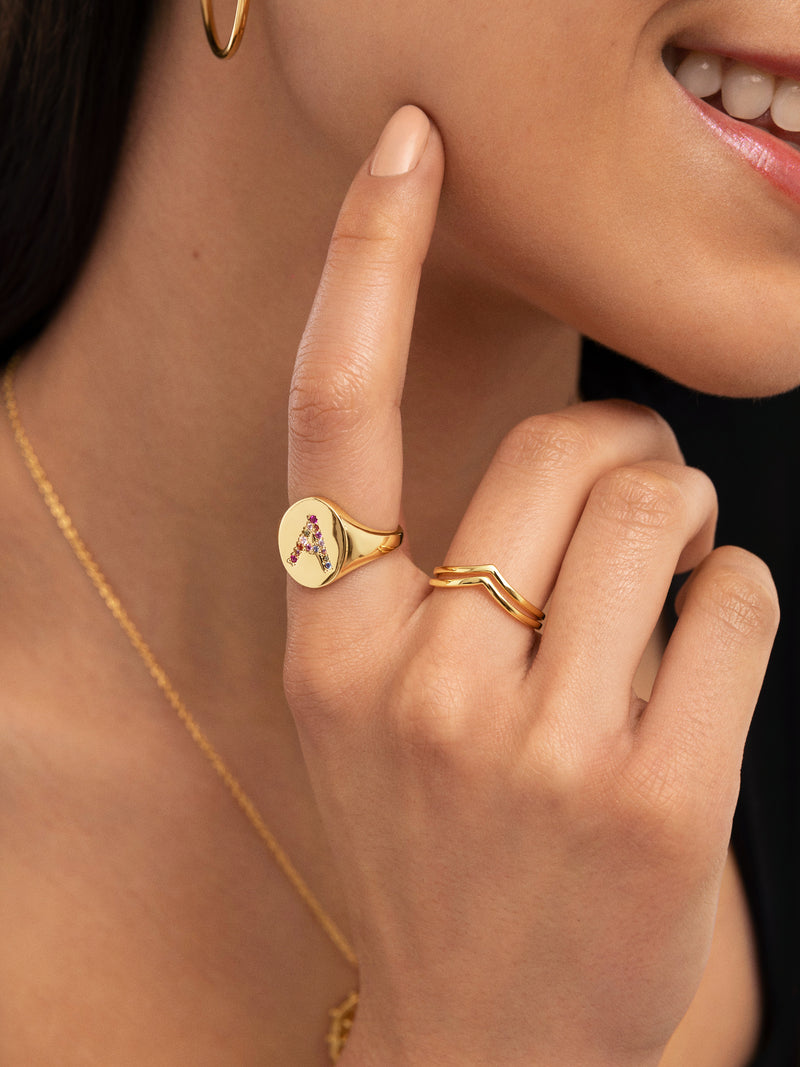 Anel Personalizado Signet Letter Colors Banho de Ouro