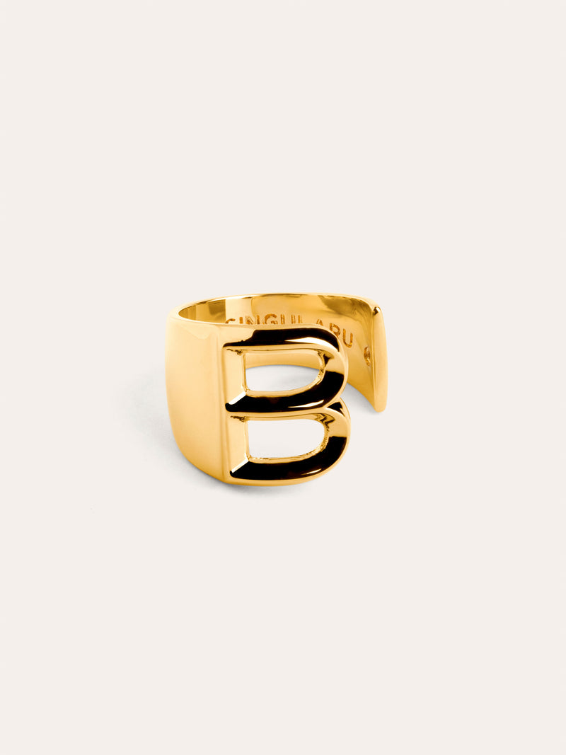 Anel Personalizado Letter Signet Banho de Ouro