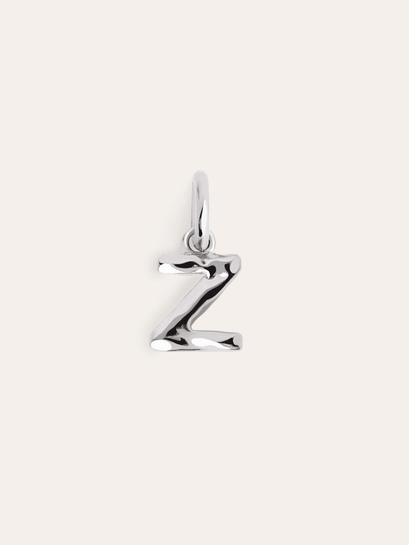 Letter Organic Charm Silber