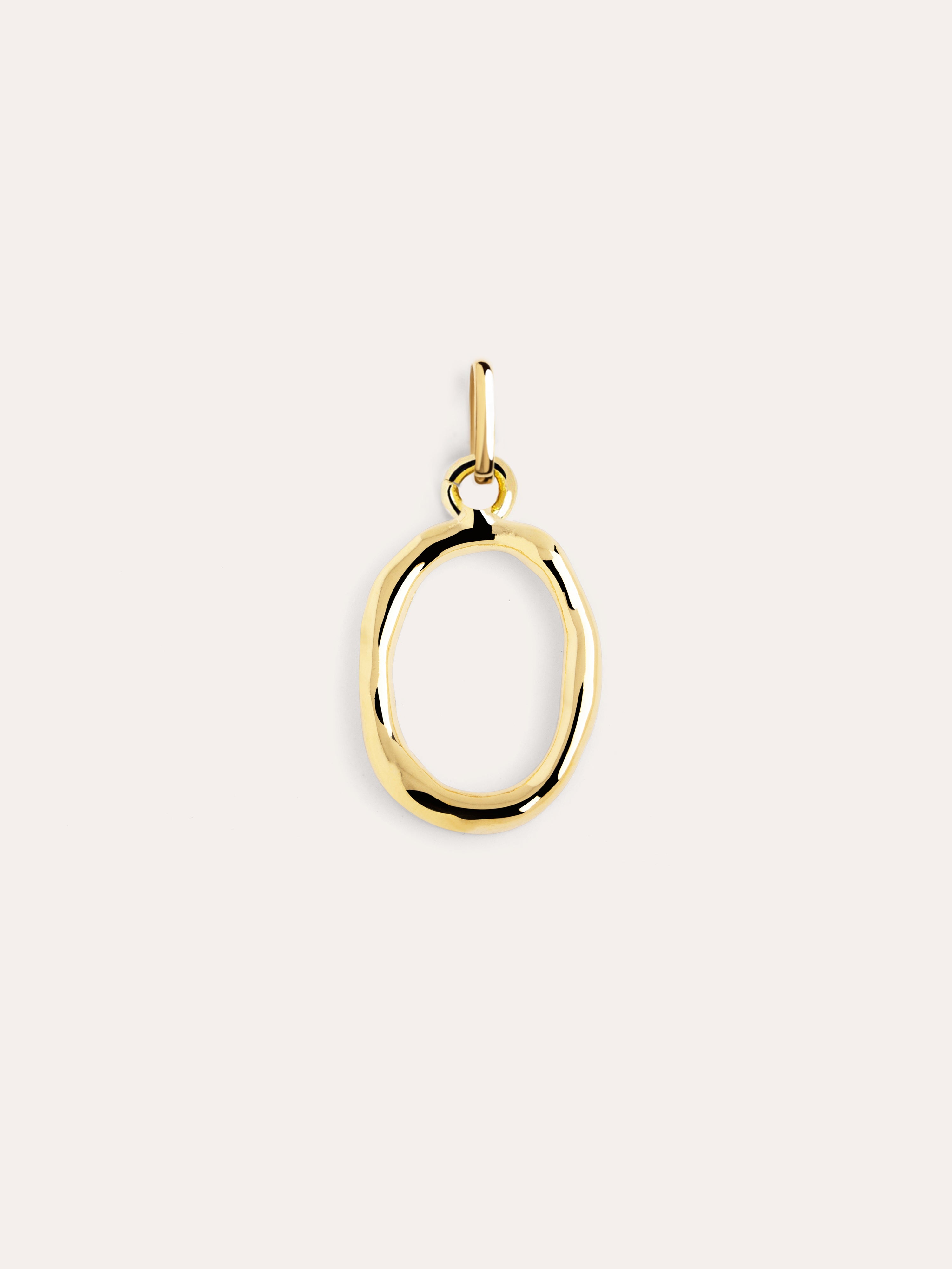 Charm Letter XL Baño Oro