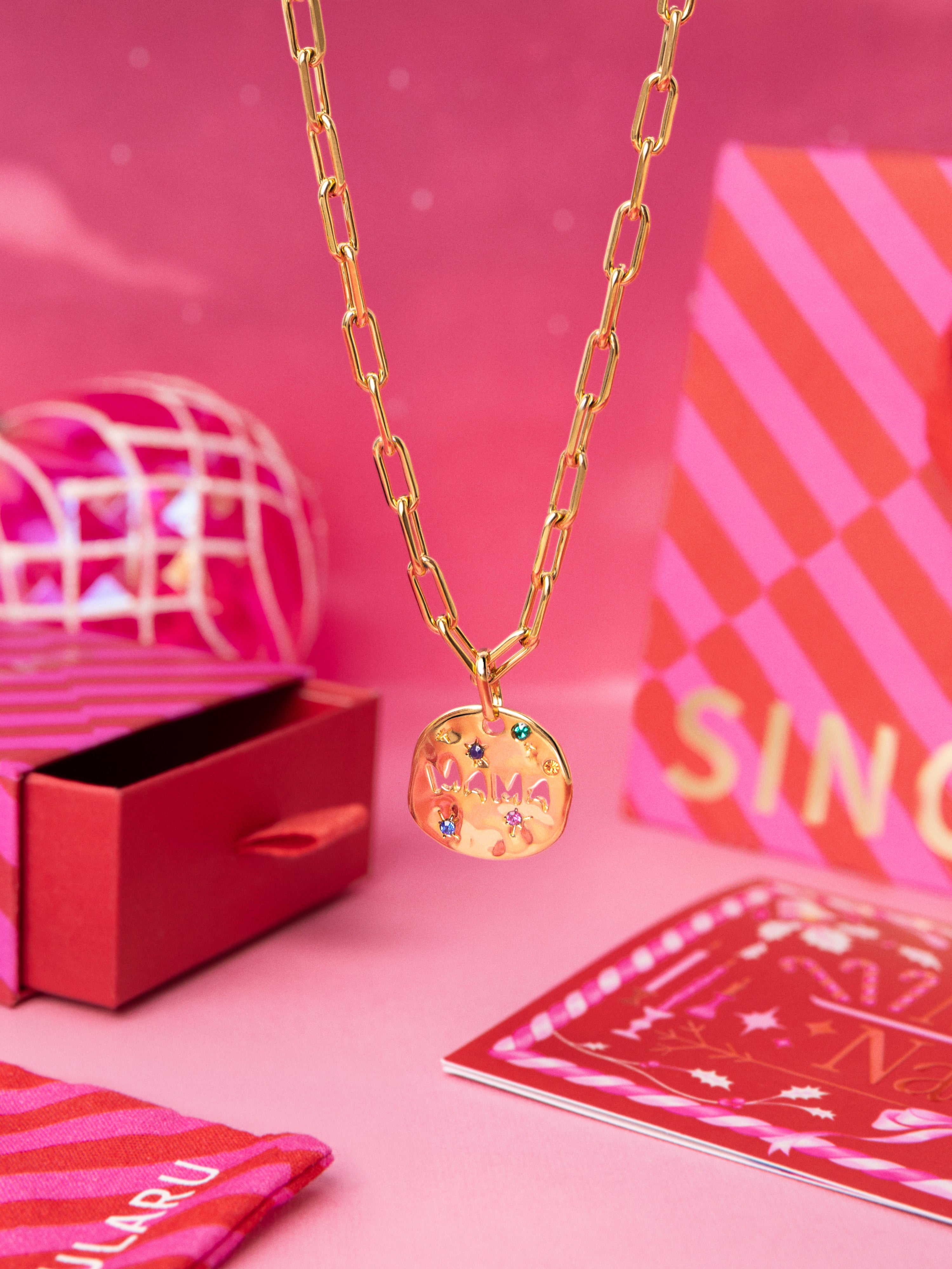 Pack Regalo Collar Chic y Charm Mamá Baño Oro