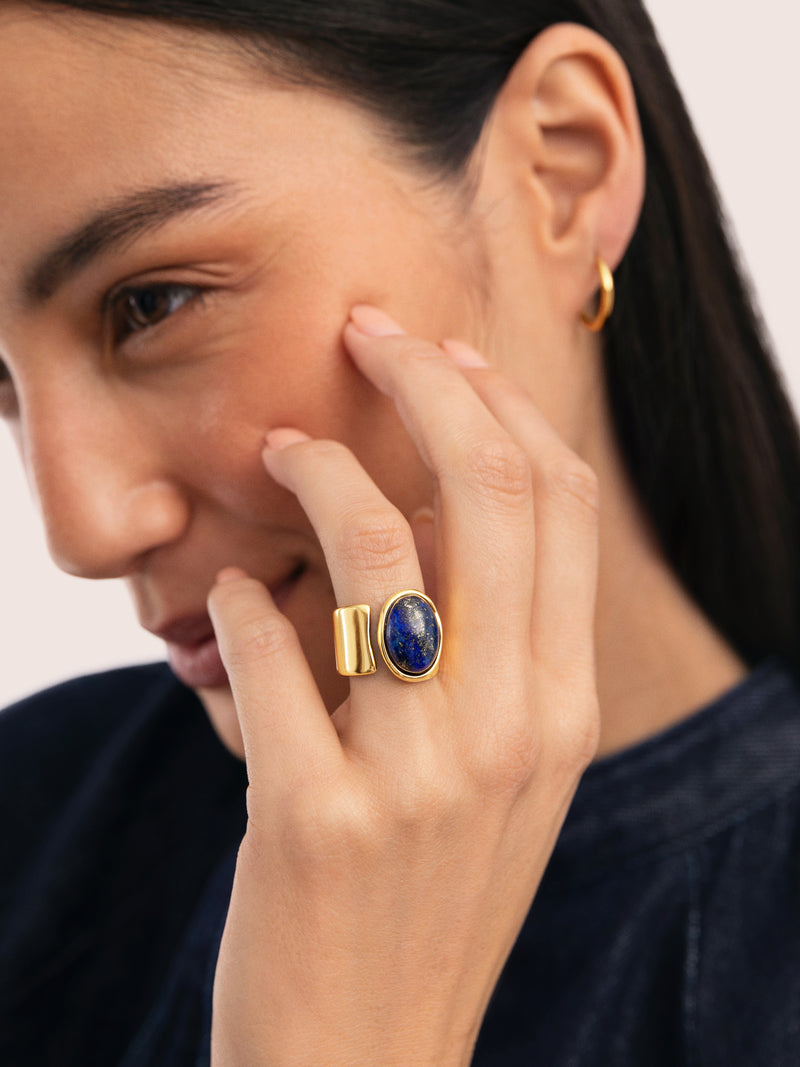 Anel Índigo Azul Aço Banho de Ouro