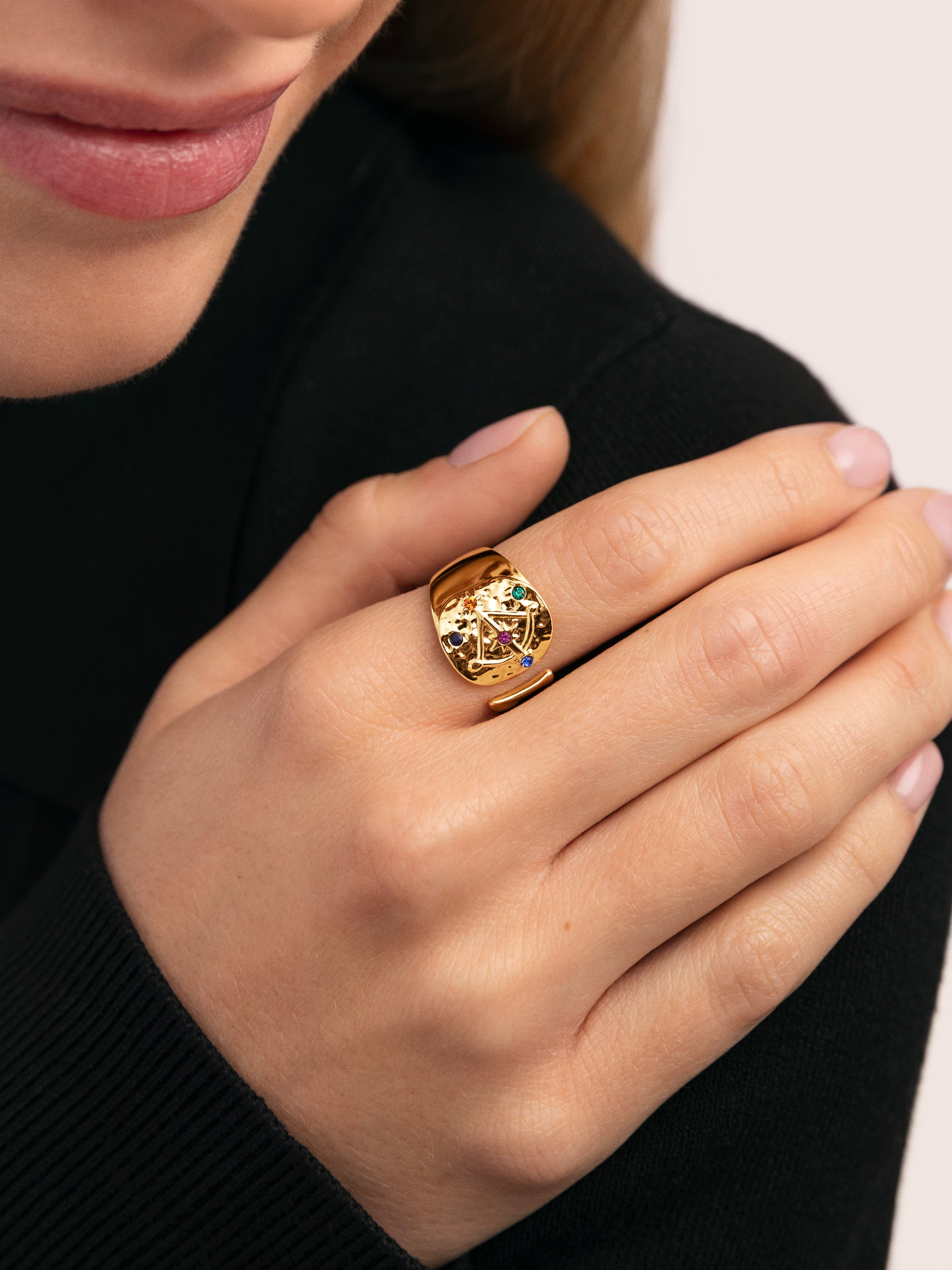 Anillo Organic Colors Zodiaco Baño Oro
