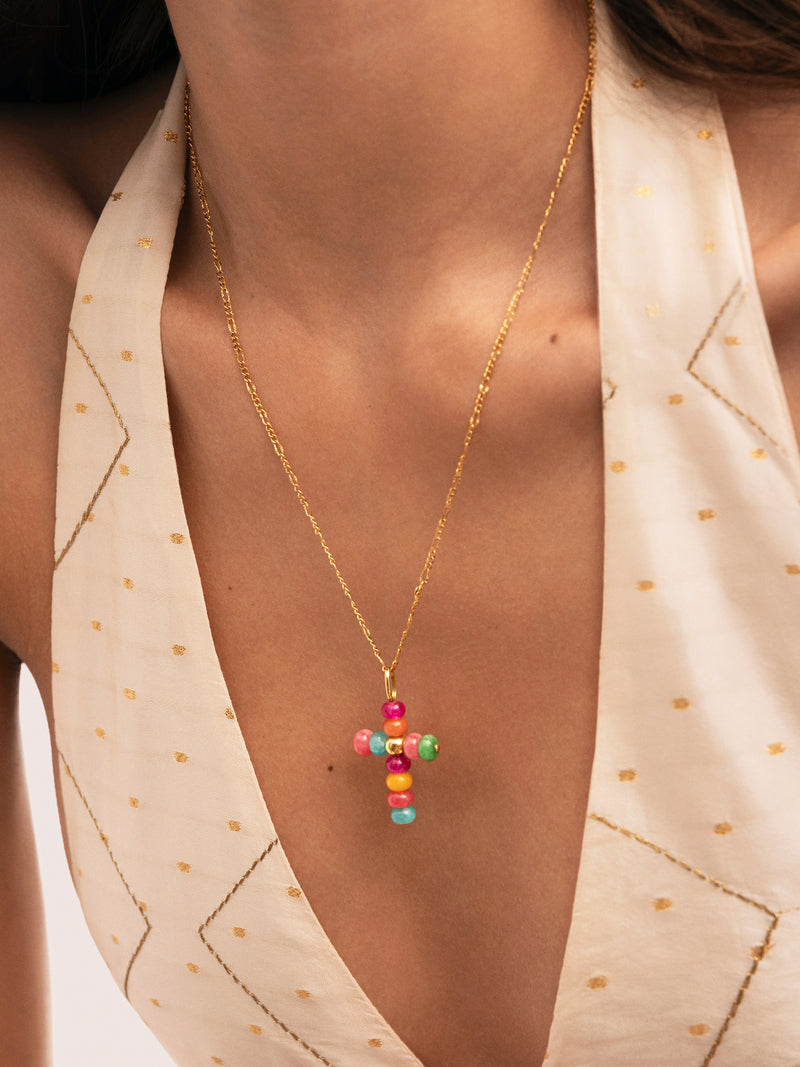 Charm Cruz Color Stones Acero Baño Oro