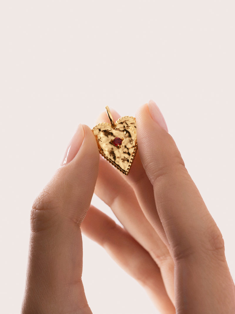 Charm Raw Heart Baño Oro