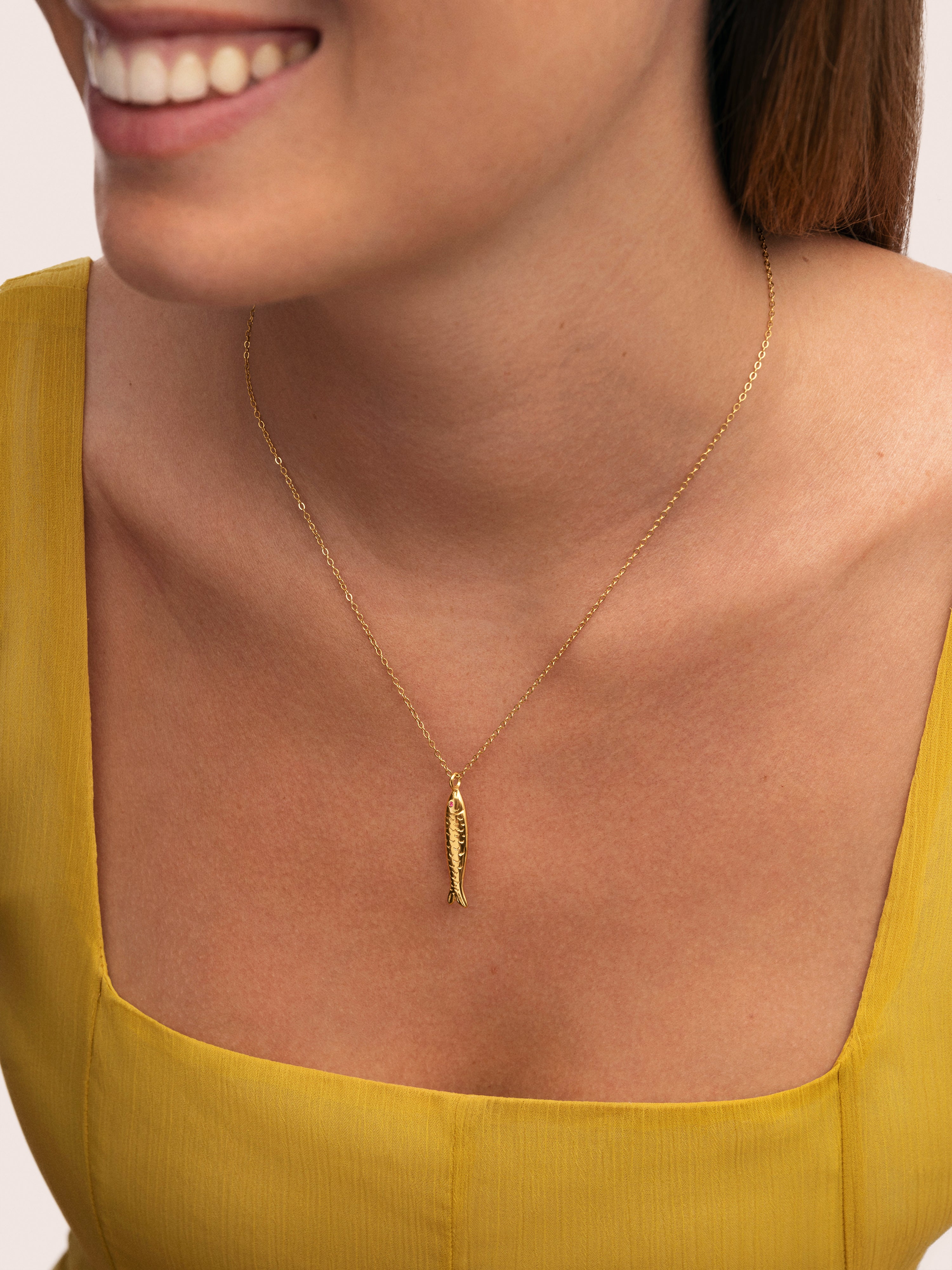 Collar Aqua Fish Acero Baño Oro