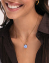 Collier étoile aigue-marine en Acier plaqué or - puesto en modelo