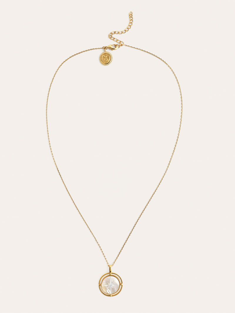 Collar Estrella Polar Nácar Baño Oro