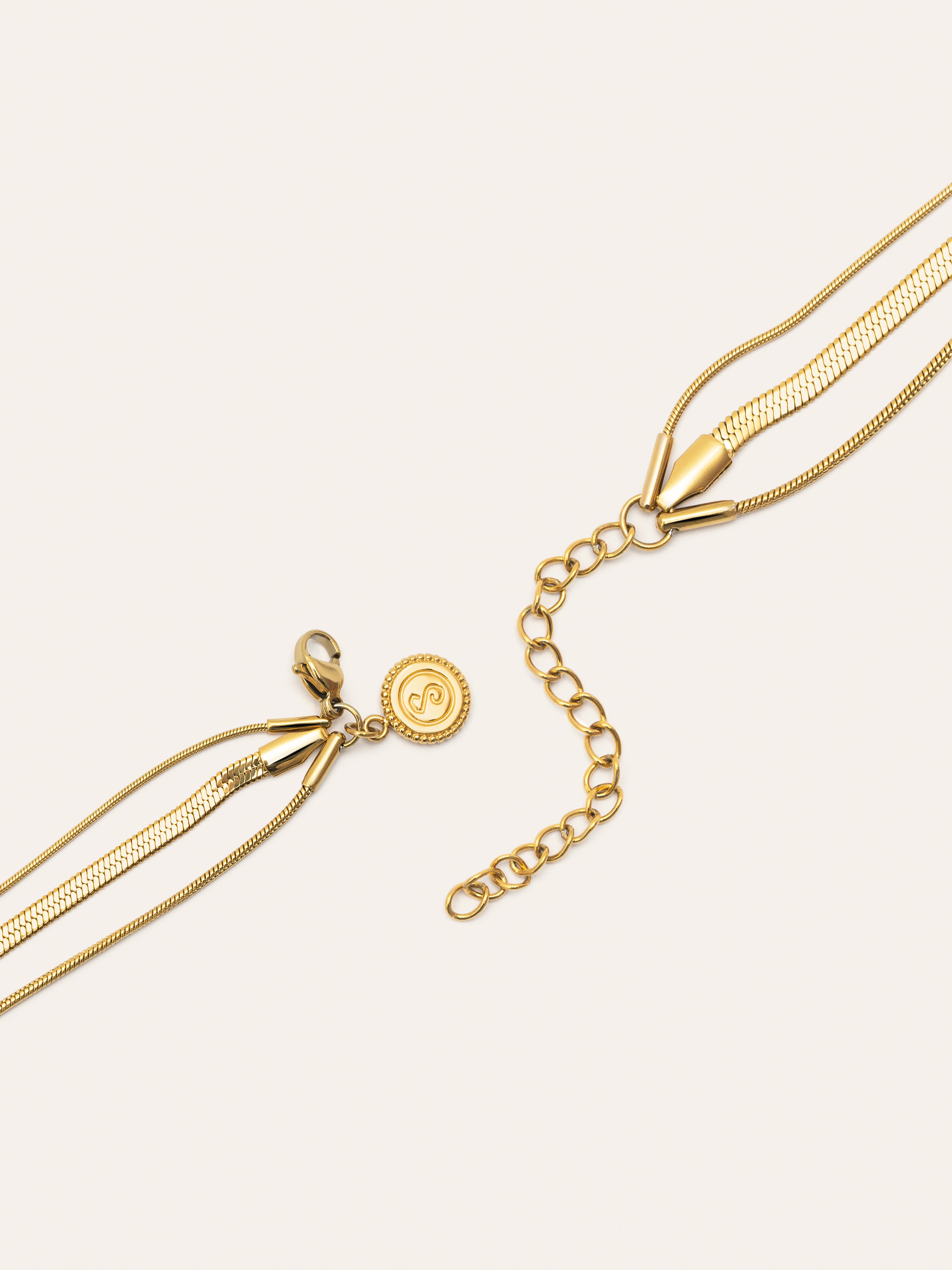Collar Maat Acero Baño Oro