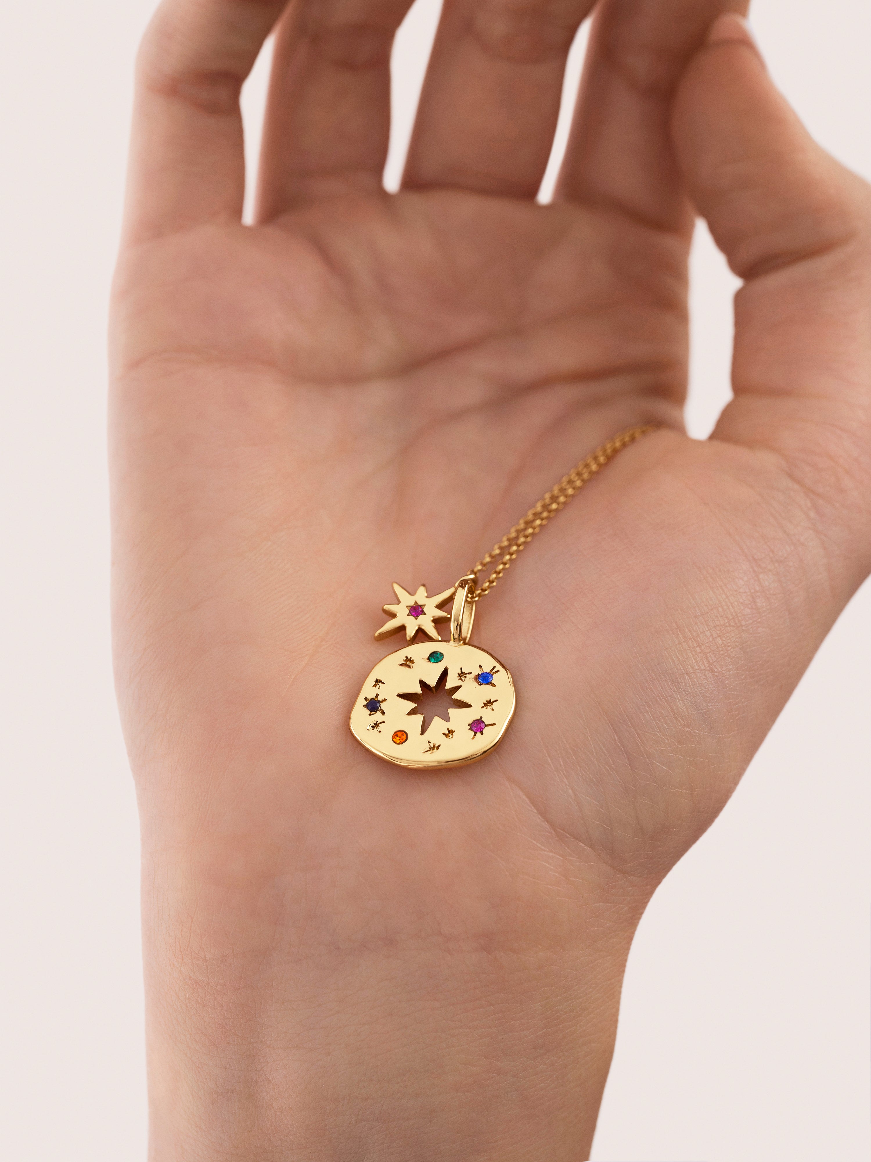 For you Mamá Gold Pack Charm and Necklace