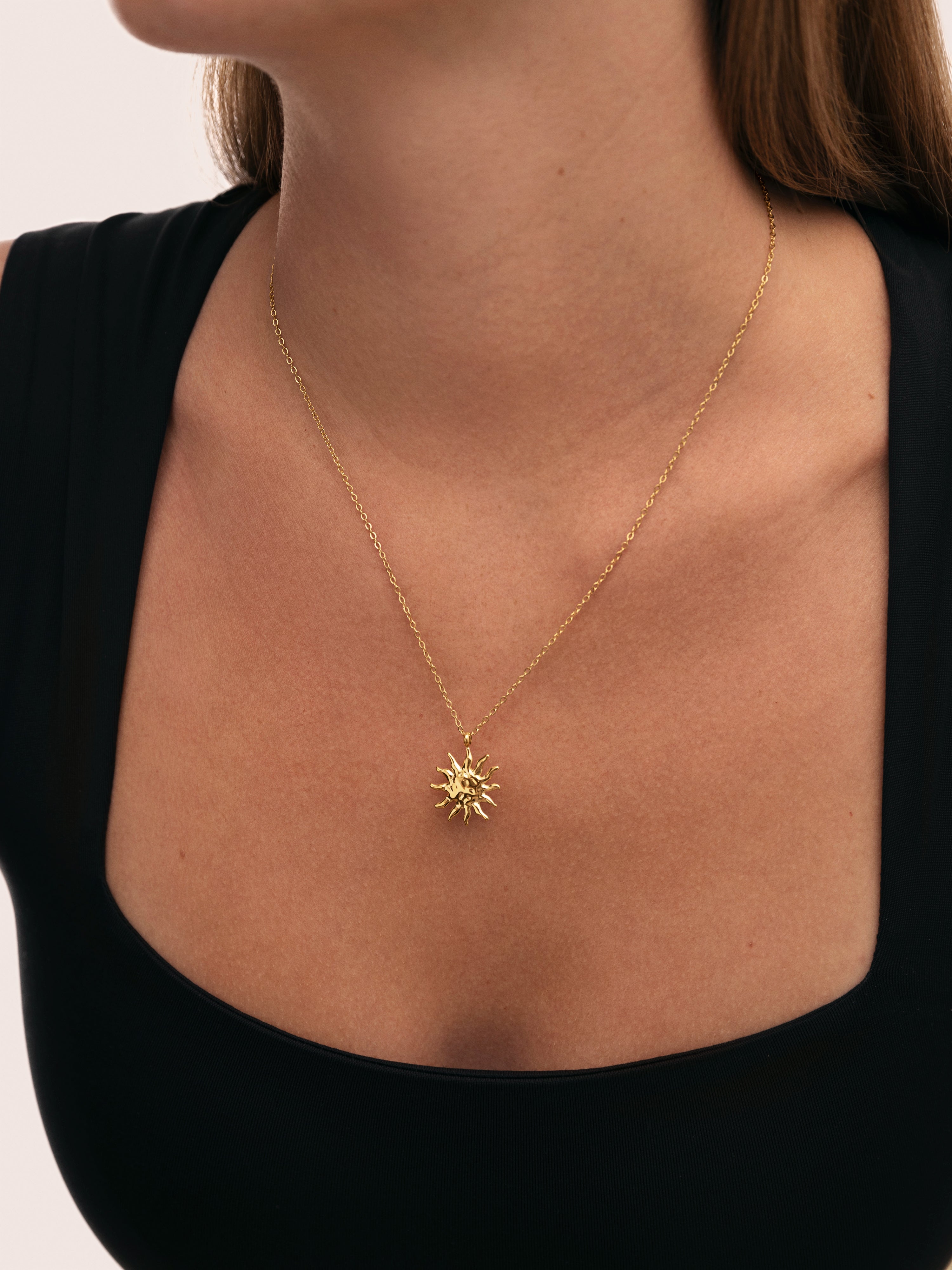 Collar Sun Light Acero Baño Oro