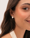 Pendientes Gota Enamel Alea Blanco Acero Baño Oro - puesto en modelo