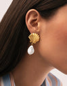 Shelly Perlenohrringe Edelstahl mit 18kt Goldbeschichtung