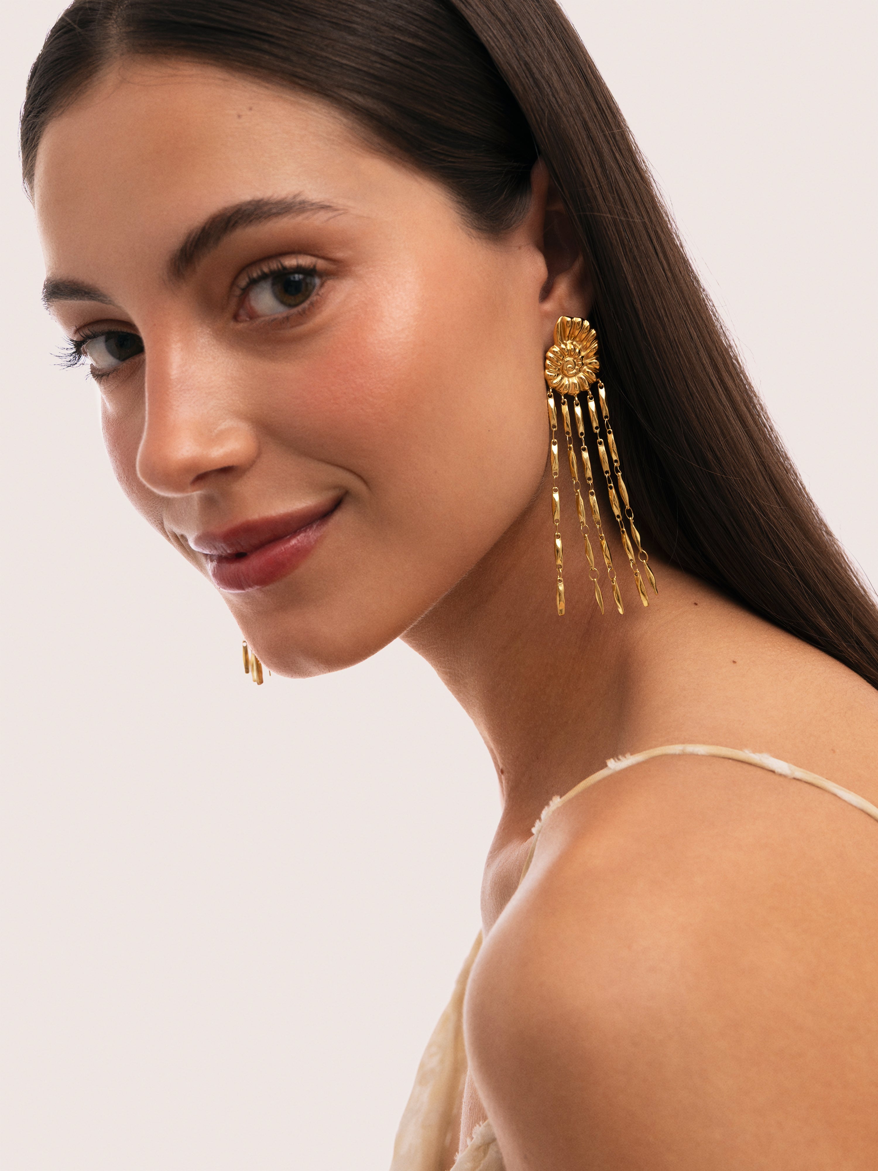Boucles D'oreilles Zafira Shells Acier Plaqué Or