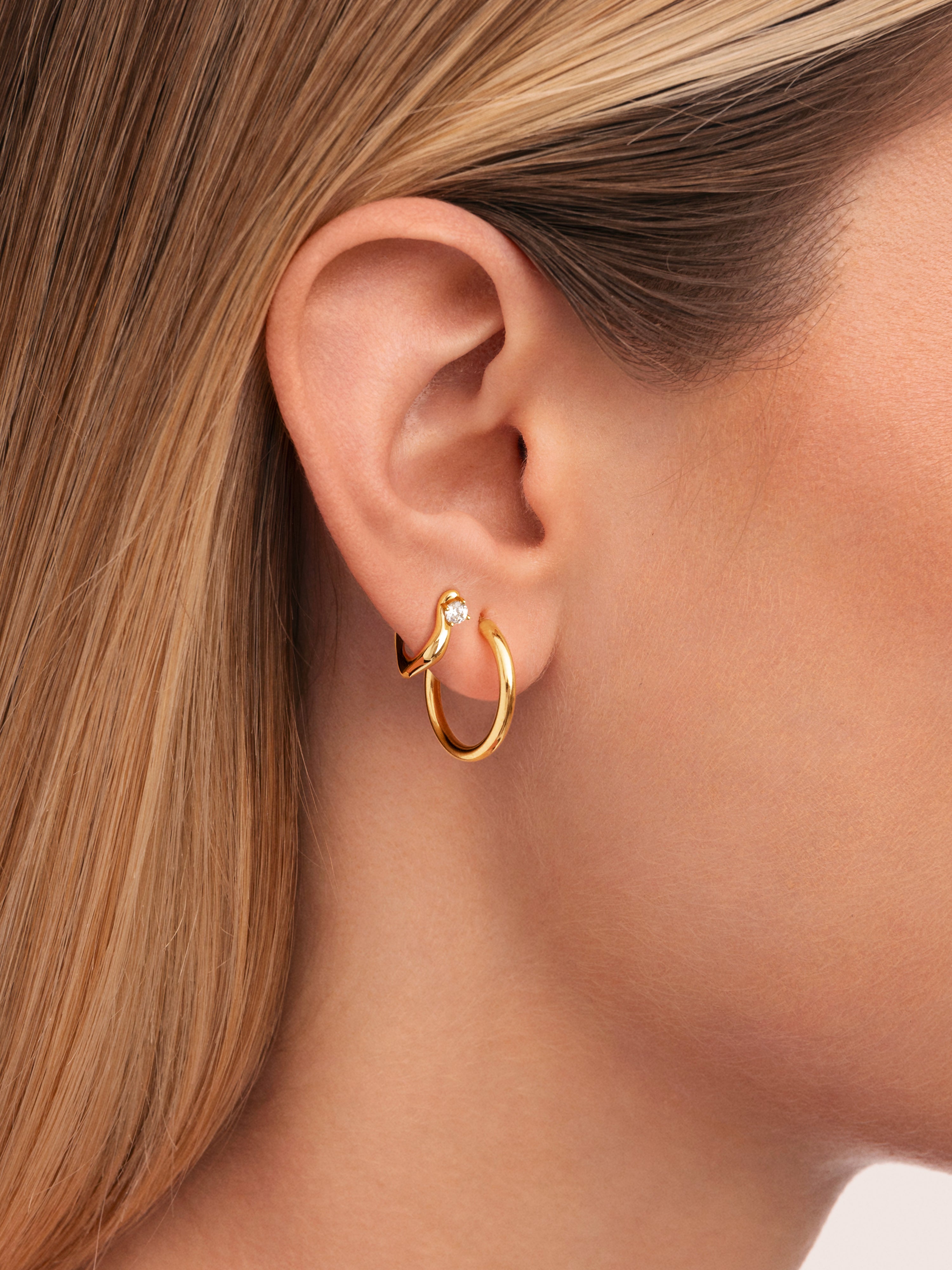 Pearl & Spark Gold Single Earring