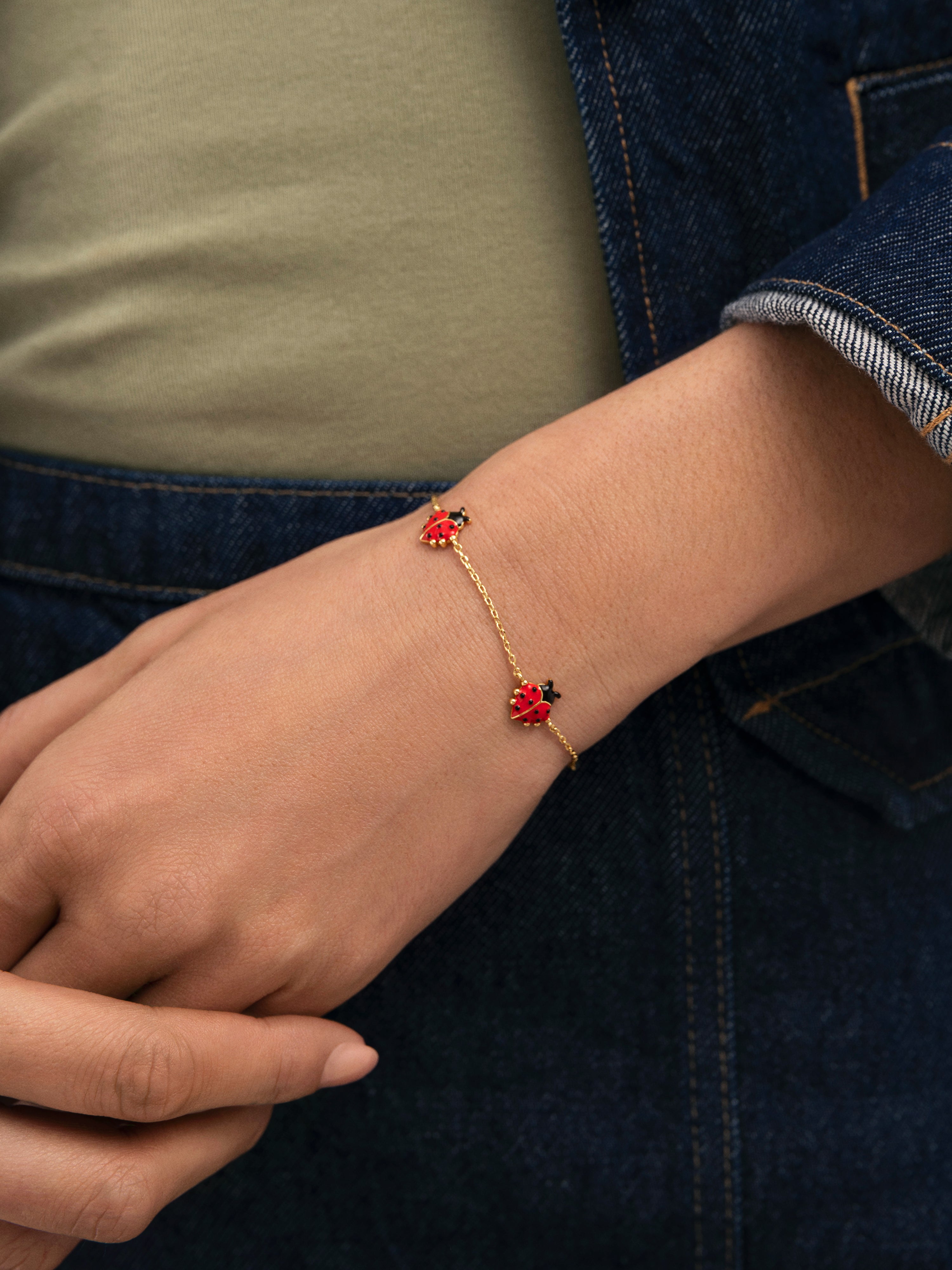 Pulsera Mariquita Baño Oro