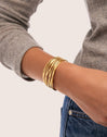 Odyssey Cuff Bracelet Gold-Plated Steel - puesto en modelo