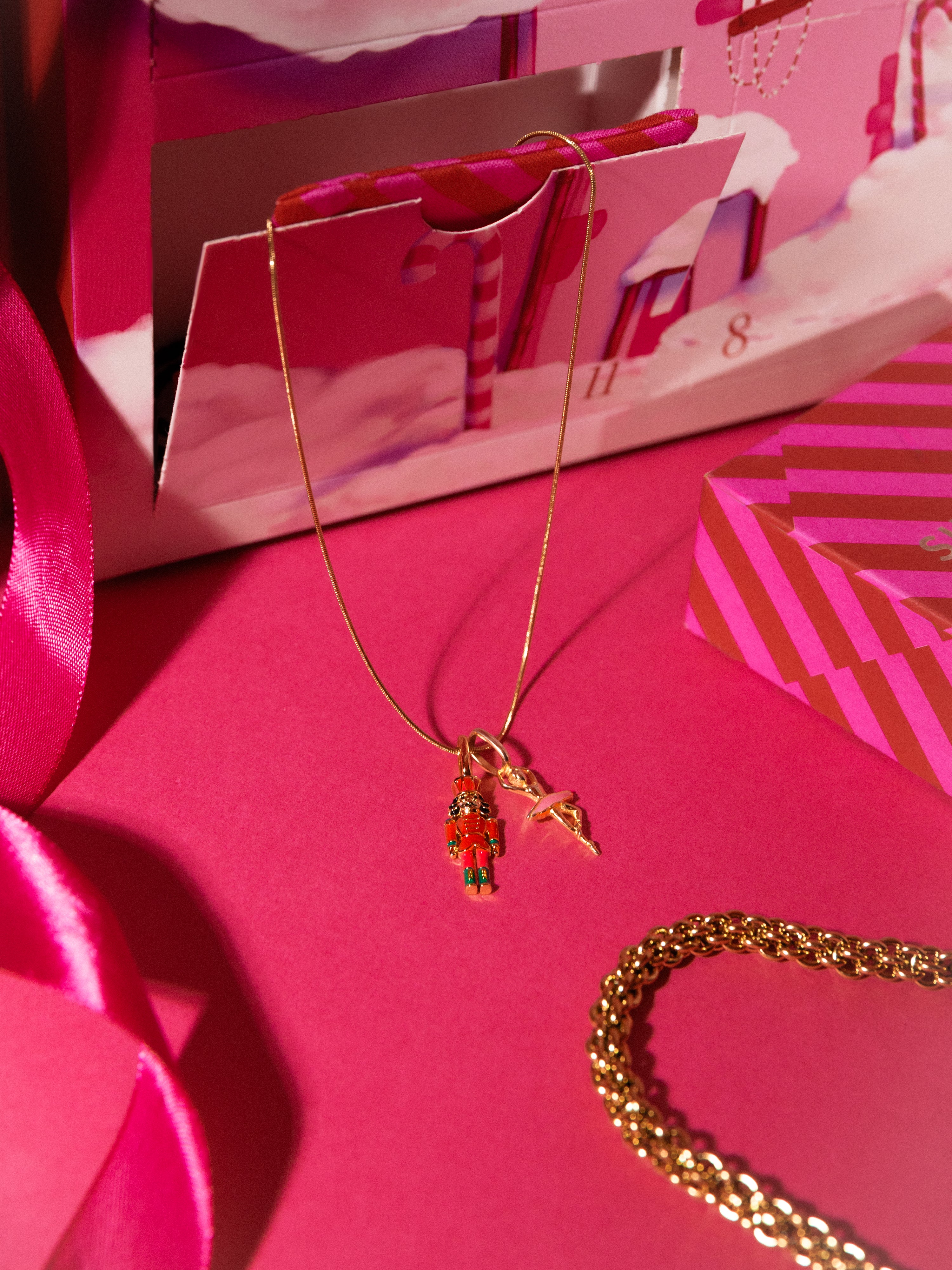 Charm Bailarina Baño Oro