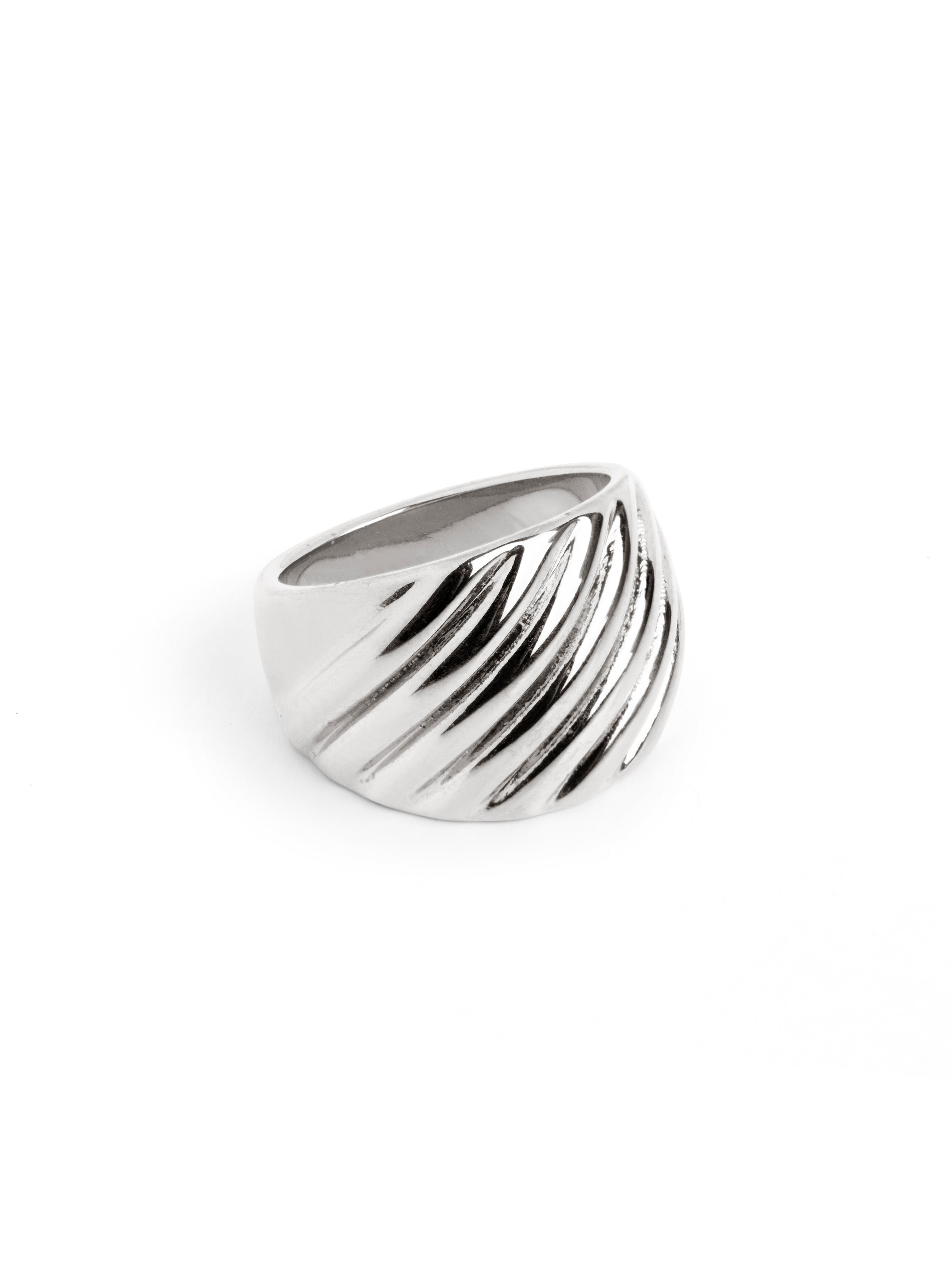 Anillo Sette