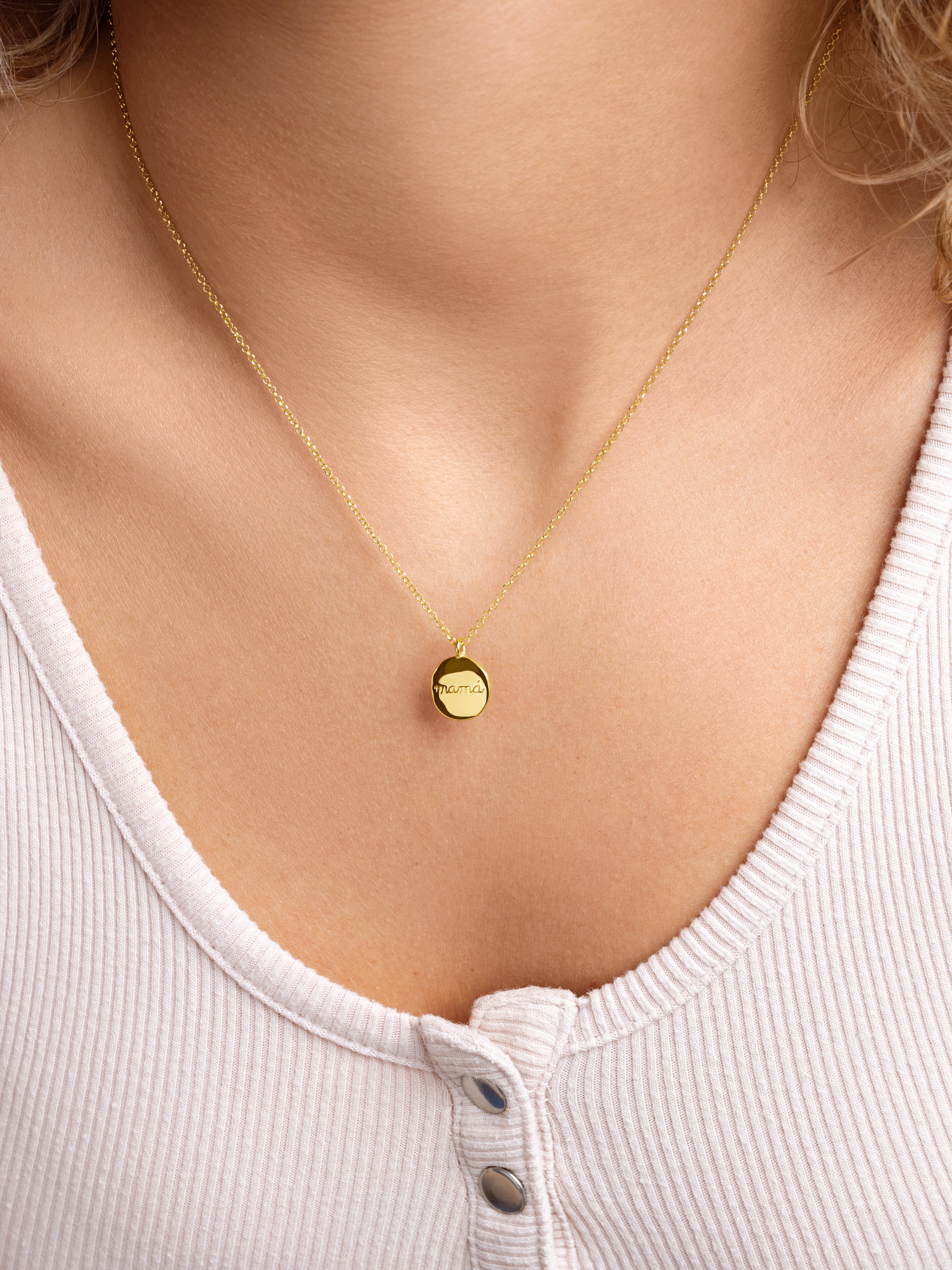 Collar Mamá Medallion Oro