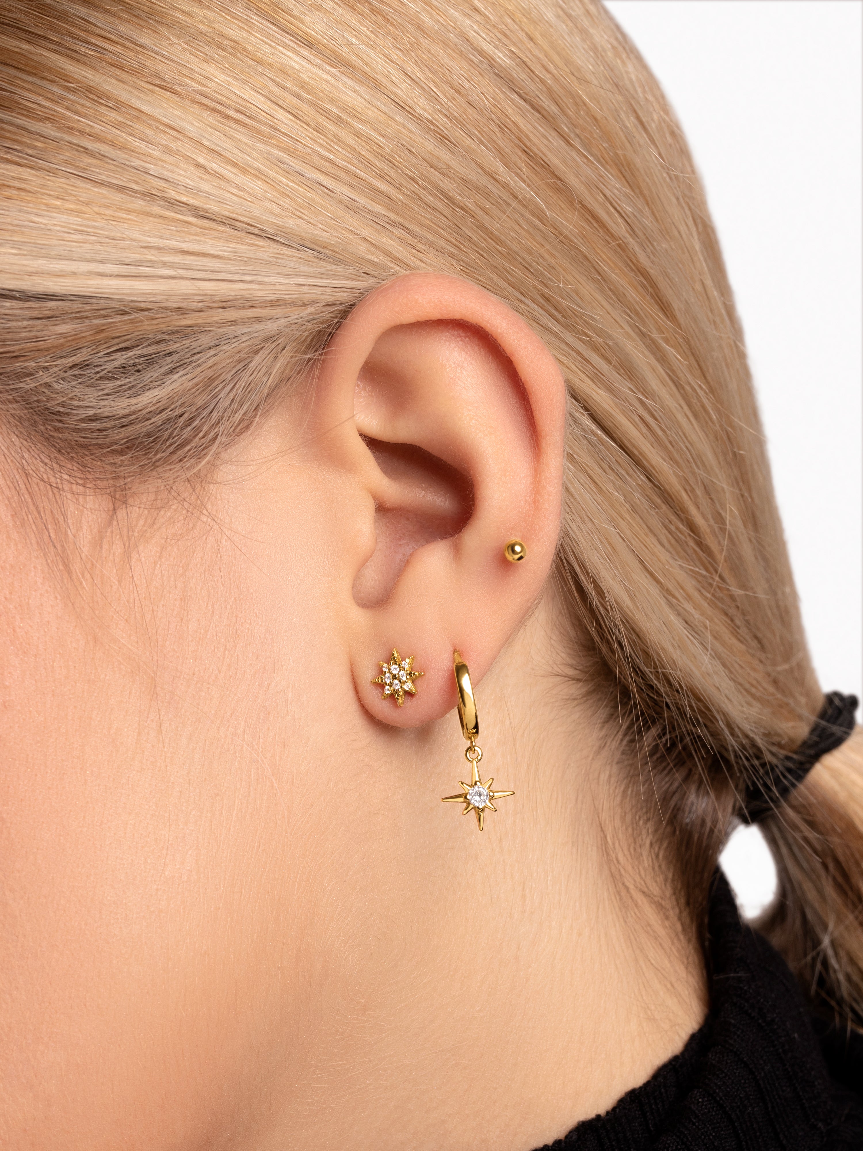 Dots 3mm Gold Single Earring